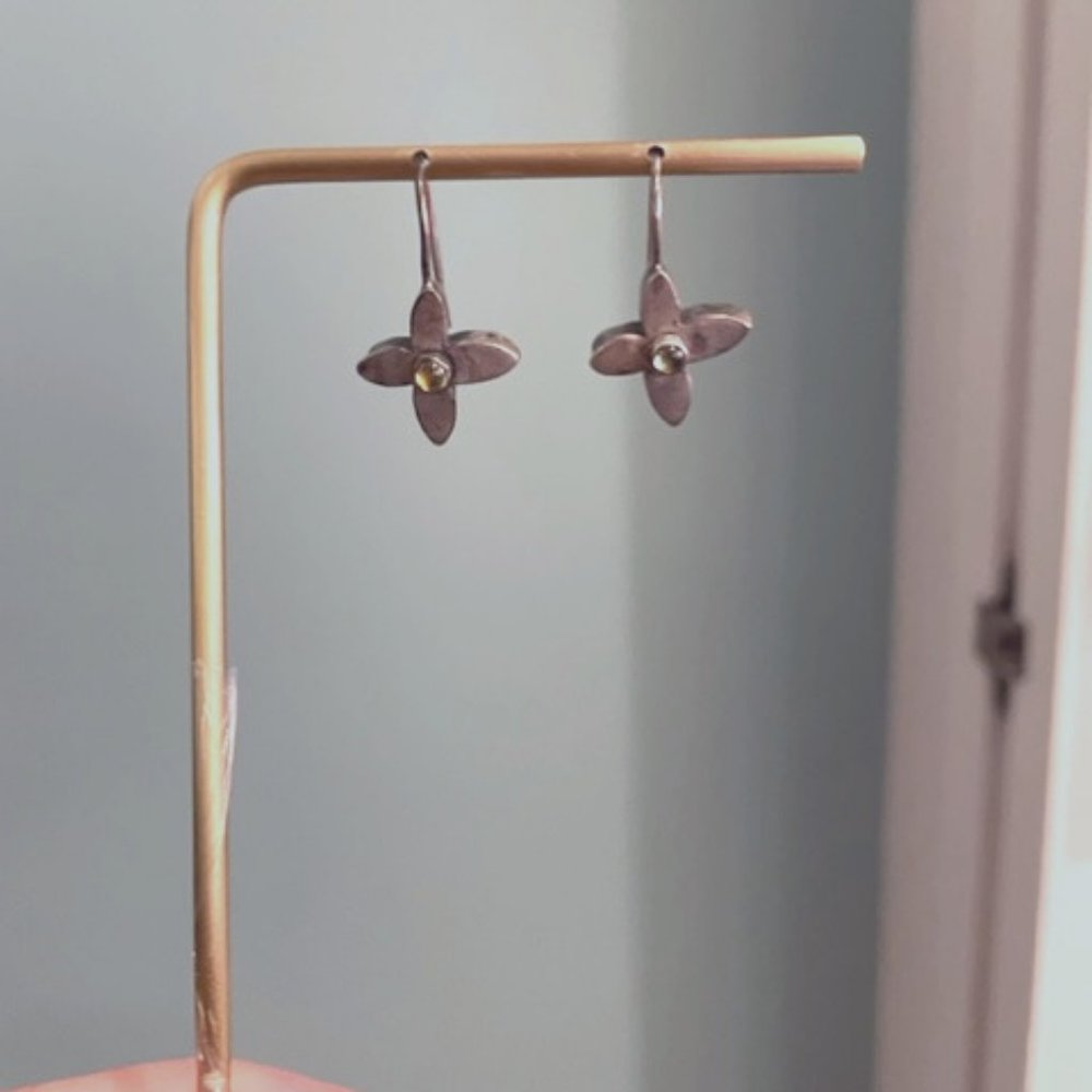 silver and green semi precious stone flower shaped drop earrings